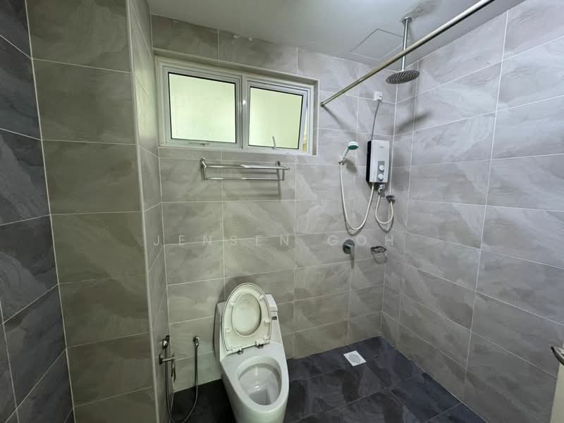 Service Residence for Rent at Pinnacle Tower - Jensen Goh - Bathroom - PropertyGuru.com.my