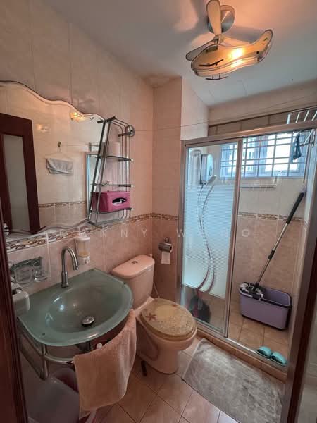 Kondominium untuk Dijual di Awana Puri - Danny Wong - Bathroom - PropertyGuru.com.my