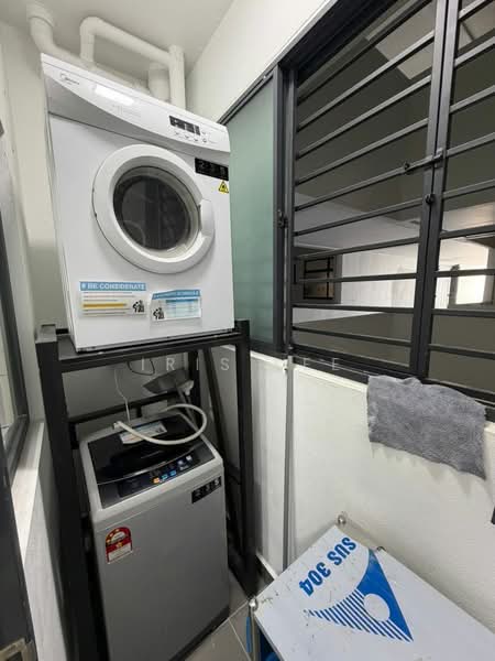Kondominium untuk Disewa di The Holmes 2 - Iris Lee - Interior - PropertyGuru.com.my
