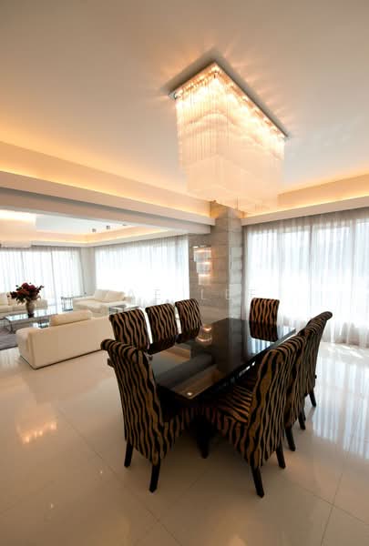Kondominium untuk Disewa di The Cove Condominium - Jae Lee - Dining Room - PropertyGuru.com.my