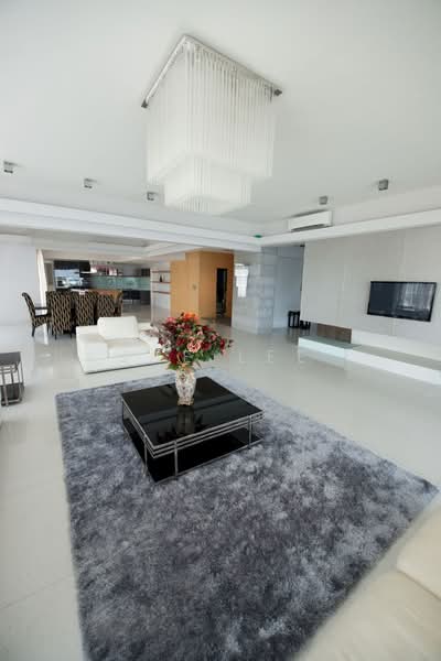 Kondominium untuk Disewa di The Cove Condominium - Jae Lee - Living Room - PropertyGuru.com.my