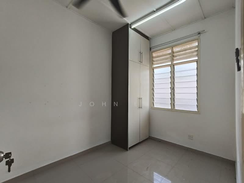 2-storey Terraced House for Sale in Taman Lestari Putra (Seri Kembangan) - John Lee - PropertyGuru.com.my