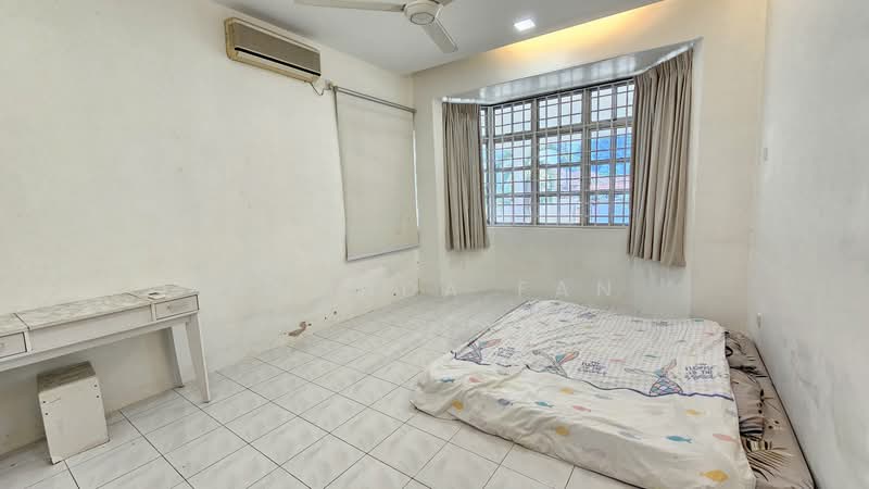 Rumah Banglo untuk Dijual di Ipoh (Perak) - Amanda Fan - Bedroom - PropertyGuru.com.my