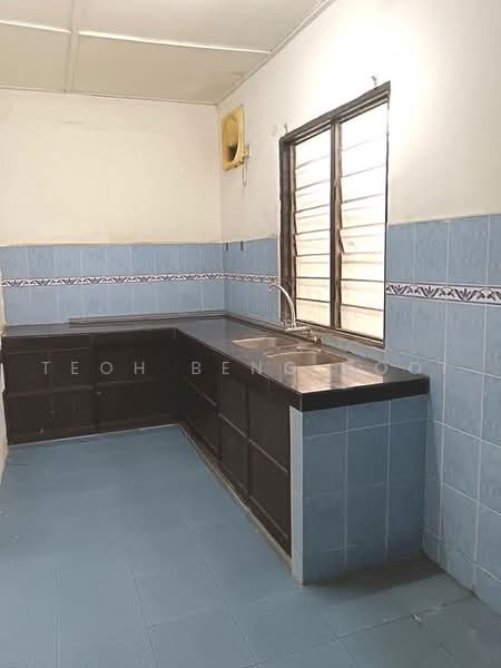 Rumah Teres untuk Dijual di Bandar Lahat Baru (Lahat) - Oscar Teoh - Kitchen - PropertyGuru.com.my