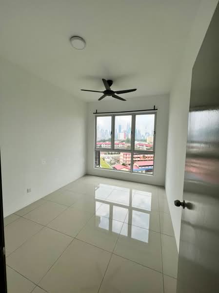 Kondominium untuk Disewa di Platinum Splendor Residence - Stephanie . - View - PropertyGuru.com.my