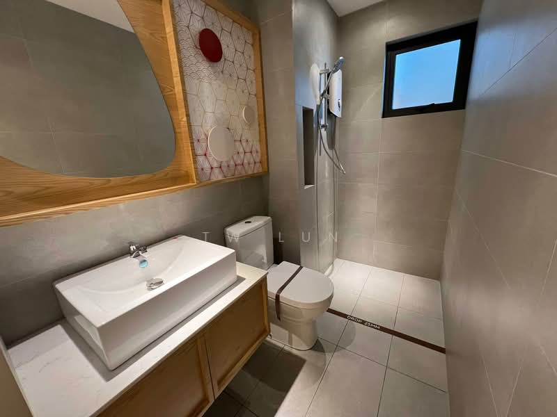 Kondominium untuk Dijual di RV2 Residence (Riverville Residences 2) - Tw Lun - Bathroom - PropertyGuru.com.my