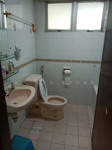 Condominium for Sale at Pantai Panorama Condominiums - Ng Hon Keong - Bathroom - PropertyGuru.com.my