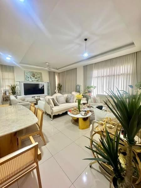 Semi-Detached House for Rent in Kuala Selangor (Selangor) - Salawati Busro - Living Room - PropertyGuru.com.my