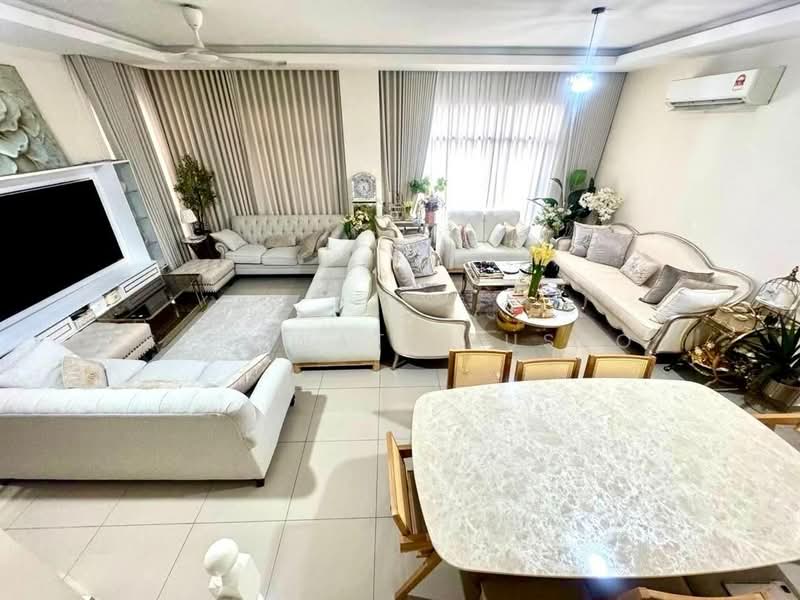 Semi-Detached House for Rent in Kuala Selangor (Selangor) - Salawati Busro - Living Room - PropertyGuru.com.my