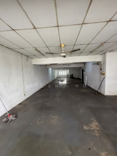 Shop / Office for Rent in Bandar Pinggiran Subang (Shah Alam) - Vincent Hoo - Interior - PropertyGuru.com.my