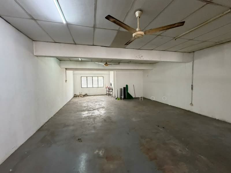 Shop / Office for Rent in Bandar Pinggiran Subang (Shah Alam) - Vincent Hoo - Interior - PropertyGuru.com.my