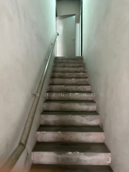 Shop / Office for Rent in Bandar Pinggiran Subang (Shah Alam) - Vincent Hoo - Corridor - PropertyGuru.com.my