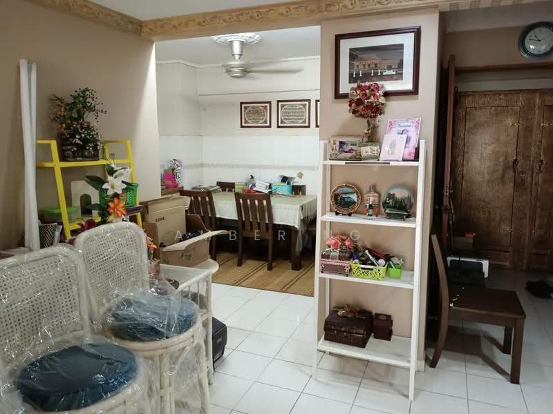 Kondominium untuk Dijual di Idaman Putera - Amber Ng - Living Room - PropertyGuru.com.my