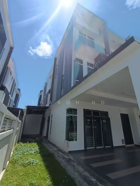 Cluster House for Sale in Taman Nusa Sentral (Iskandar Puteri (Nusajaya)) - Sharon Ng - Exterior - PropertyGuru.com.my