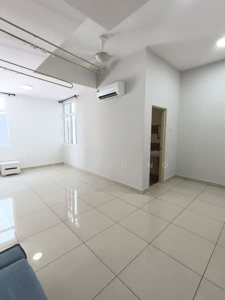 Cluster House for Sale in Taman Nusa Sentral (Iskandar Puteri (Nusajaya)) - Sharon Ng - Living Room - PropertyGuru.com.my