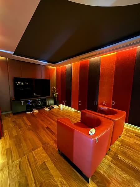 Kondominium untuk Dijual di One Menerung - Teoh Yie Hao - Living Room - PropertyGuru.com.my