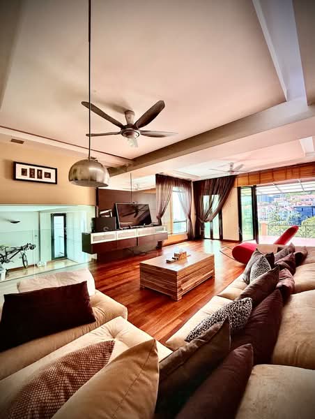 Kondominium untuk Dijual di Moonlight Bay - Susan Chia - Living Room - PropertyGuru.com.my