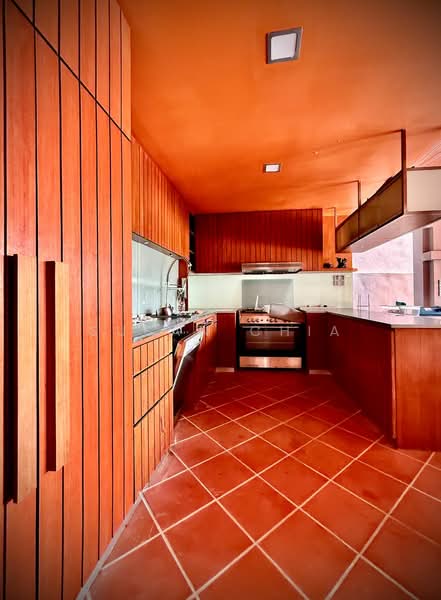 Kondominium untuk Dijual di Moonlight Bay - Susan Chia - Kitchen - PropertyGuru.com.my