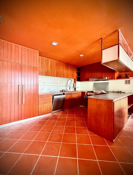 Kondominium untuk Dijual di Moonlight Bay - Susan Chia - Kitchen - PropertyGuru.com.my