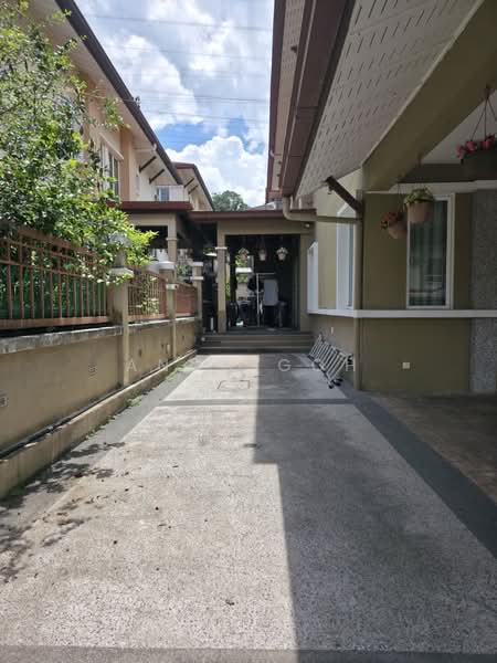 Semi-Detached House for Sale in Astana Gemilang (Batu Caves) - Anna Goh - Exterior - PropertyGuru.com.my