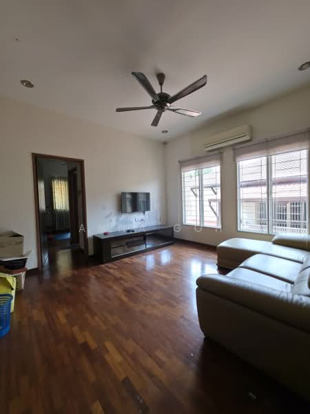 Semi-Detached House for Sale in Astana Gemilang (Batu Caves) - Anna Goh - Living Room - PropertyGuru.com.my