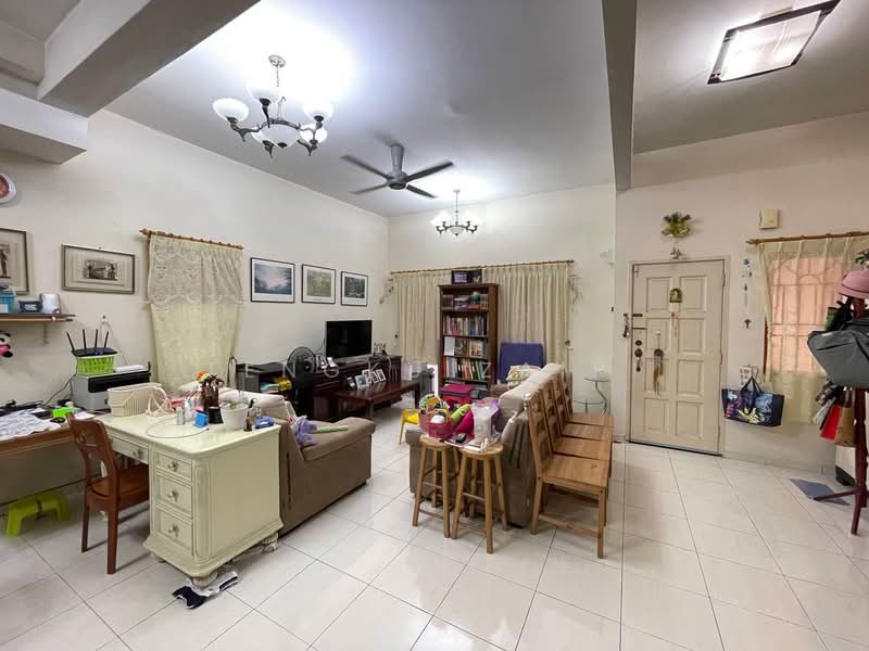 2-storey Terraced House for Sale in Subang Heights (Subang Jaya) - Tengku Zairi - PropertyGuru.com.my