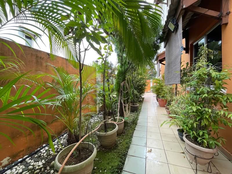 2-storey Terraced House for Sale in Subang Heights (Subang Jaya) - Tengku Zairi - PropertyGuru.com.my