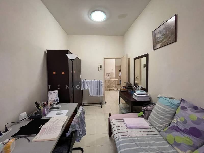 2-storey Terraced House for Sale in Subang Heights (Subang Jaya) - Tengku Zairi - PropertyGuru.com.my