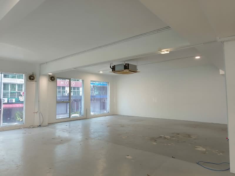 Kedai untuk Dijual di SS15 (Subang Jaya) - Kenji Tan - Interior - PropertyGuru.com.my