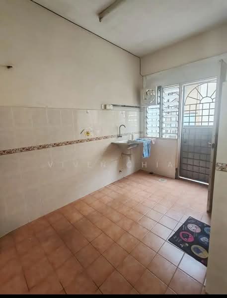 Rumah Teres 2 Tingkat untuk Disewa di Taman Segar Perdana (Cheras) - Viven Chia - Kitchen - PropertyGuru.com.my