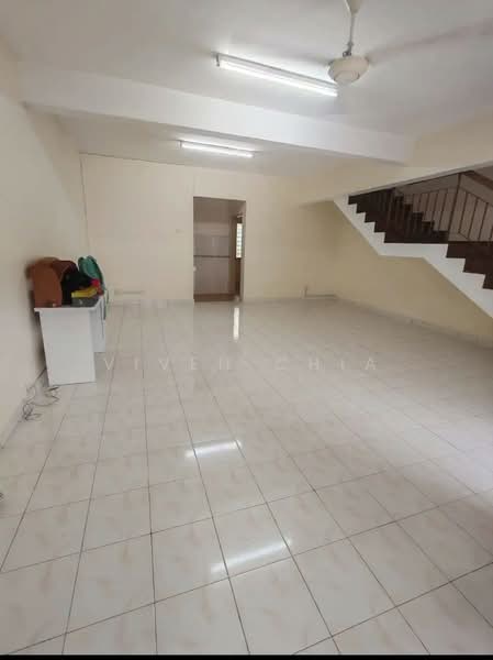 Rumah Teres 2 Tingkat untuk Disewa di Taman Segar Perdana (Cheras) - Viven Chia - Living Room - PropertyGuru.com.my