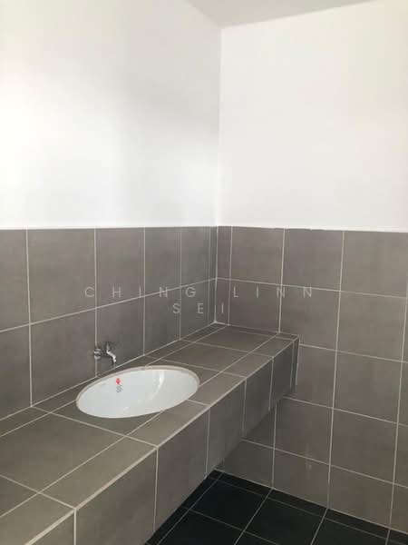 Shop / Office for Rent in Bandar Tasik Kesuma (Beranang) - Ching Linn Sei - PropertyGuru.com.my