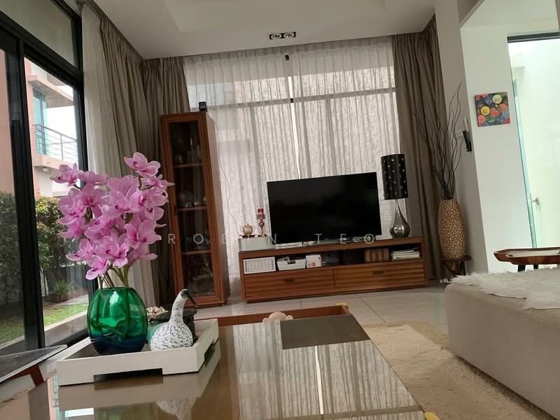 Semi-Detached House for Sale in Iskandar Puteri (Nusajaya) (Johor) - Robin Teo - Living Room - PropertyGuru.com.my