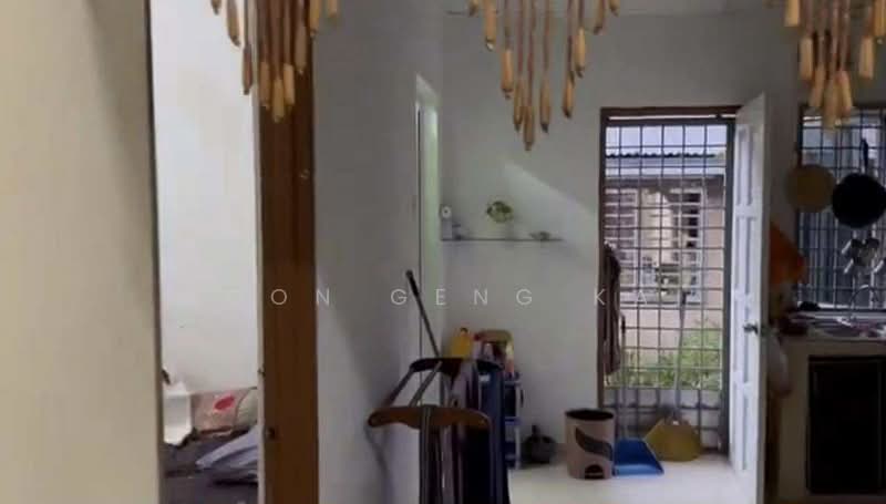 1-storey Terraced House for Sale in Bandar Kinrara Seksyen 1 (Bandar Kinrara) - Woon Geng Kai - Interior - PropertyGuru.com.my