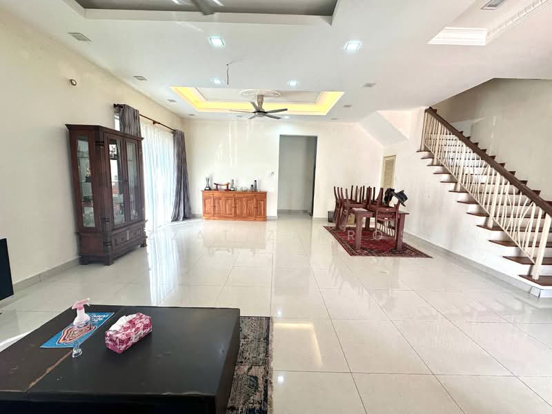Rumah Berkembar untuk Dijual di Saujana Impian (Kajang) - Izzat Zamros - PropertyGuru.com.my