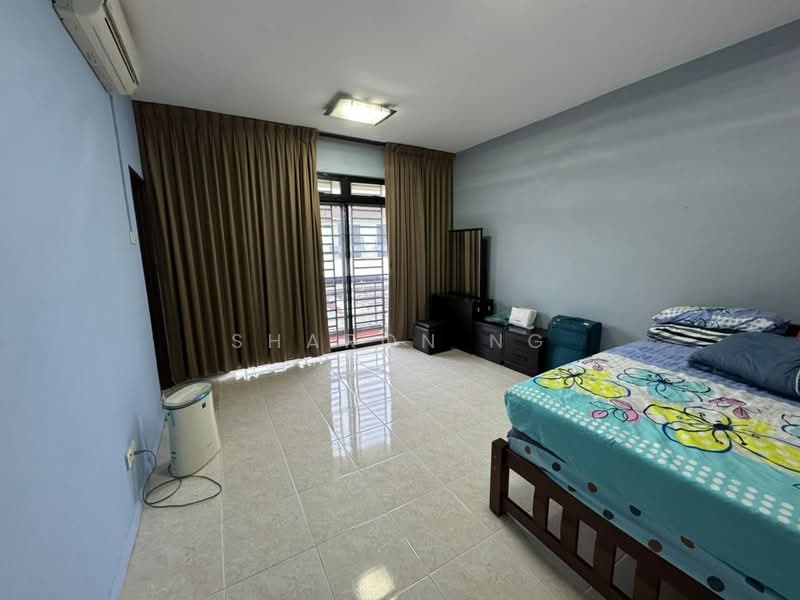 Rumah Bandar untuk Dijual di Taman D'Utama (Johor Bahru) - Sharon Ng - Bedroom - PropertyGuru.com.my