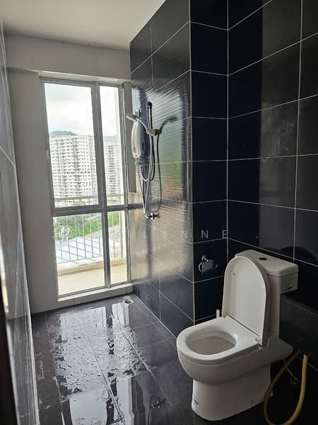 Kondominium untuk Dijual di Platinum III - Jessilynne . - Bathroom - PropertyGuru.com.my
