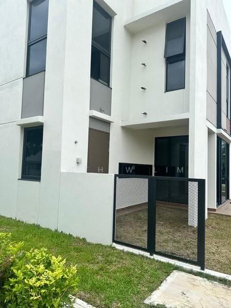 2-storey Terraced House for Rent in Bandar Tropicana Aman (Telok Panglima Garang) - Matthew Lim - Exterior - PropertyGuru.com.my