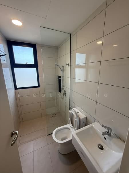Servis Apartment untuk Disewa di Duta Park Residences - Elcoln Leong - Bathroom - PropertyGuru.com.my
