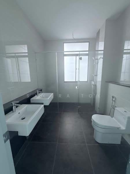 Cluster House for Sale in Horizon Hills (Iskandar Puteri (Nusajaya)) - Sakura Tok - Bathroom - PropertyGuru.com.my