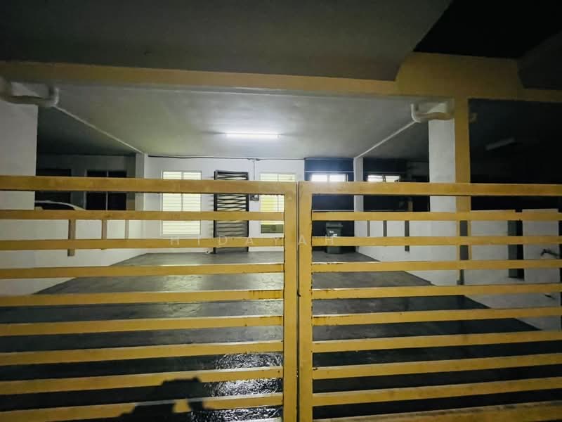 1-storey Terraced House for Rent in Tasek Gelugor (Penang) - Hidayah . - Car Park - PropertyGuru.com.my