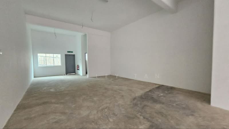 Shop / Office for Rent in Ayer Keroh (Melaka) - Wesley Tan - Interior - PropertyGuru.com.my