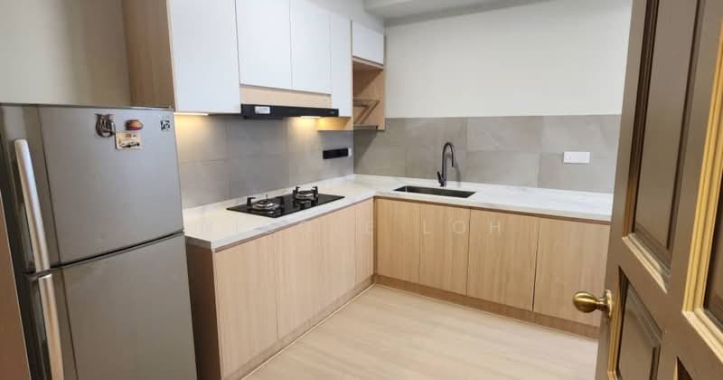 Kondominium untuk Dijual di Endah Regal Condominium - Nicole Loh - Kitchen - PropertyGuru.com.my