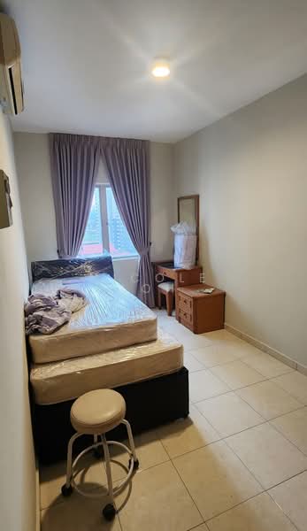 Kondominium untuk Dijual di Endah Regal Condominium - Nicole Loh - Bedroom - PropertyGuru.com.my