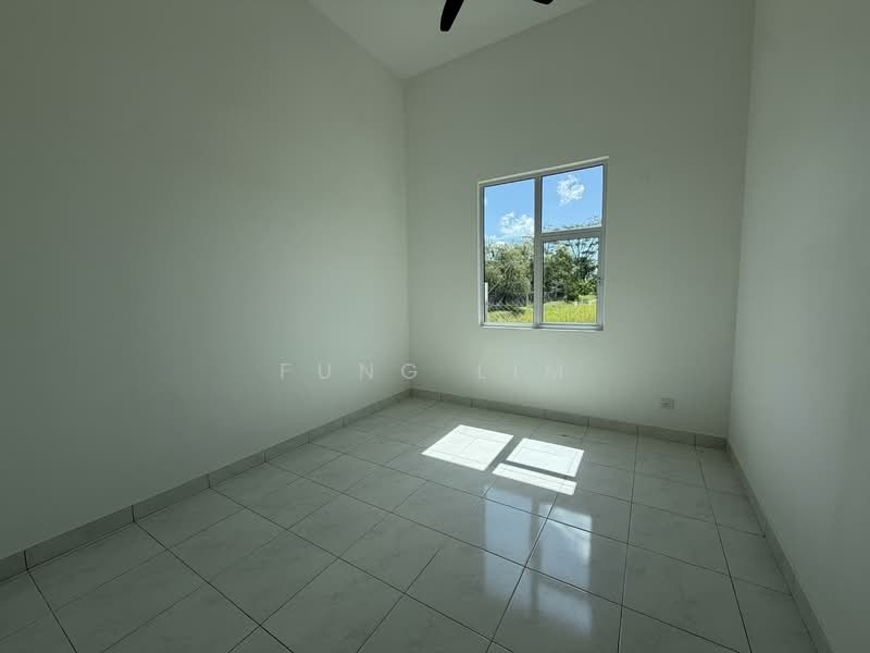Semi-Detached House for Sale in Parit Buntar (Perak) - Fung Lim - Interior - PropertyGuru.com.my