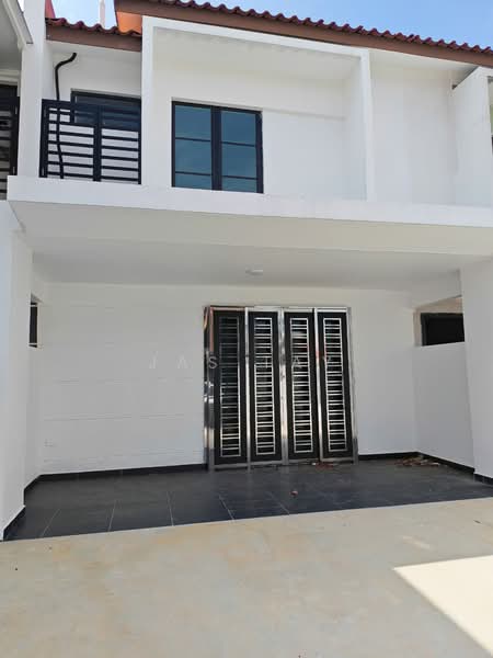 2-storey Terraced House for Rent in Bandar Dato Onn (Tebrau) - Jas Tay - Exterior - PropertyGuru.com.my
