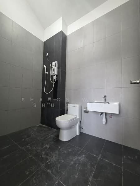 2-storey Terraced House for Rent in Setia Eco Cascadia (Tebrau) - Sharon Wong Shu Shien - Bathroom - PropertyGuru.com.my