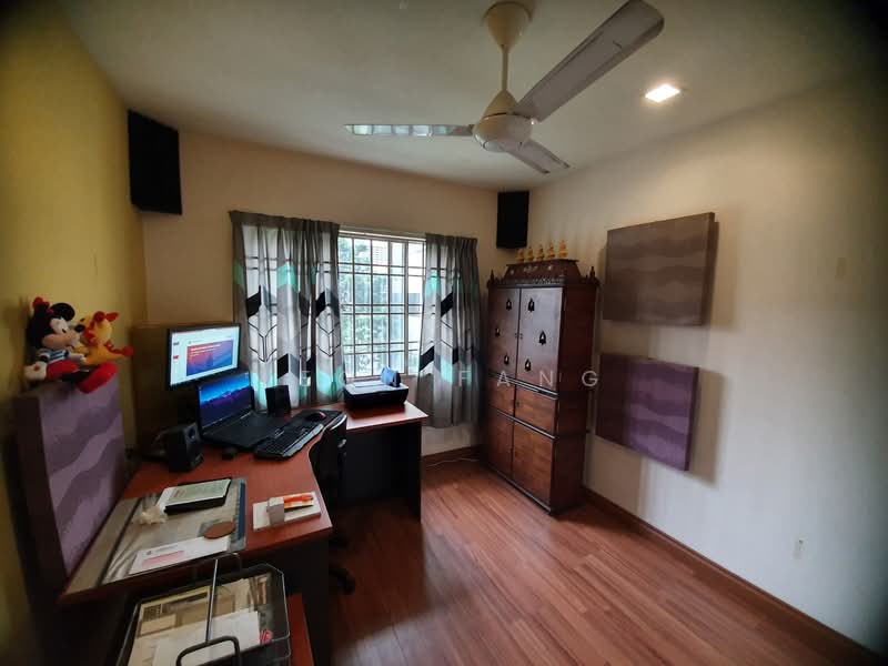 Condominium for Sale at Puncak Seri Kelana - Leon Fang - PropertyGuru.com.my