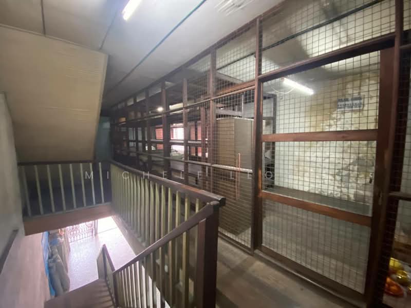 Kedai / Pejabat untuk Dijual di Ipoh (Perak) - Michele Leong - Corridor - PropertyGuru.com.my
