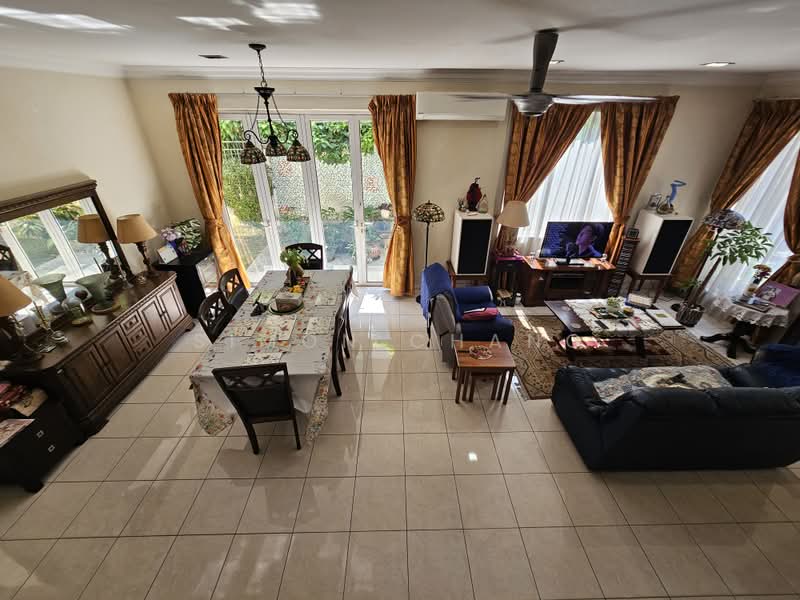 Rumah Berkembar untuk Dijual di Setia Damai (Setia Alam) - Simon Chang - Living Room - PropertyGuru.com.my